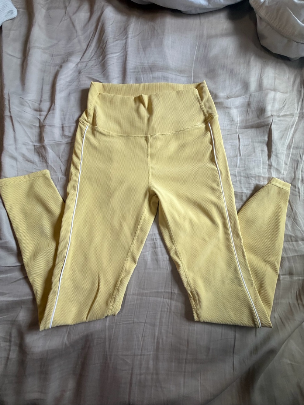 High-Rise Yellow Leggings with White Side Piping